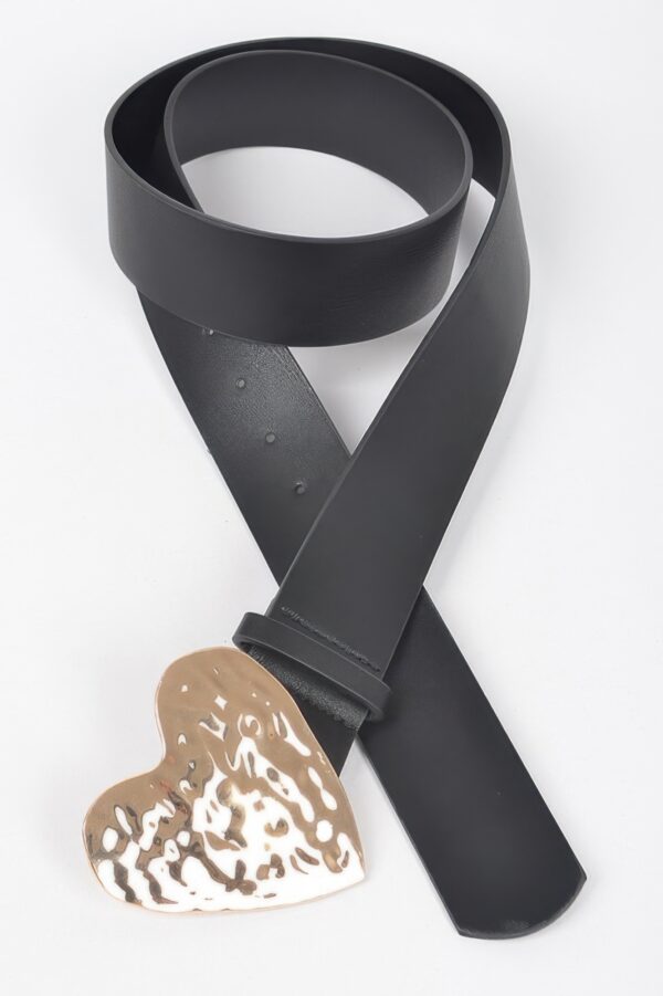 Hammered Heart Buckle Plus-Size Faux Leather Belt