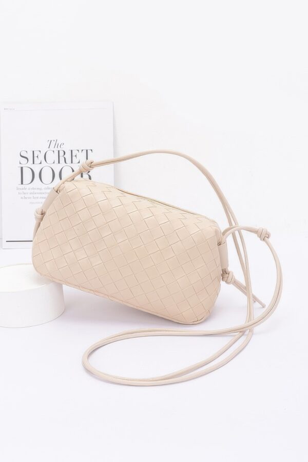 Embossed Faux Leather Camera Bag – Textured Woven Detail