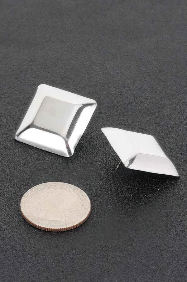 Gold-Plated Rectangular Metal Earrings – Polished Gold