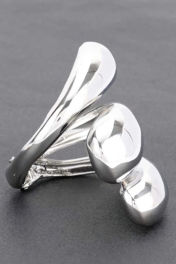 Sculptural Metal Hinge Bracelet – High-Shine