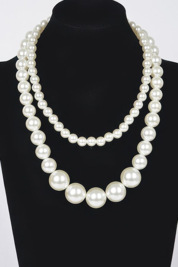 Double-Layer Faux Pearl Necklace – Classic White