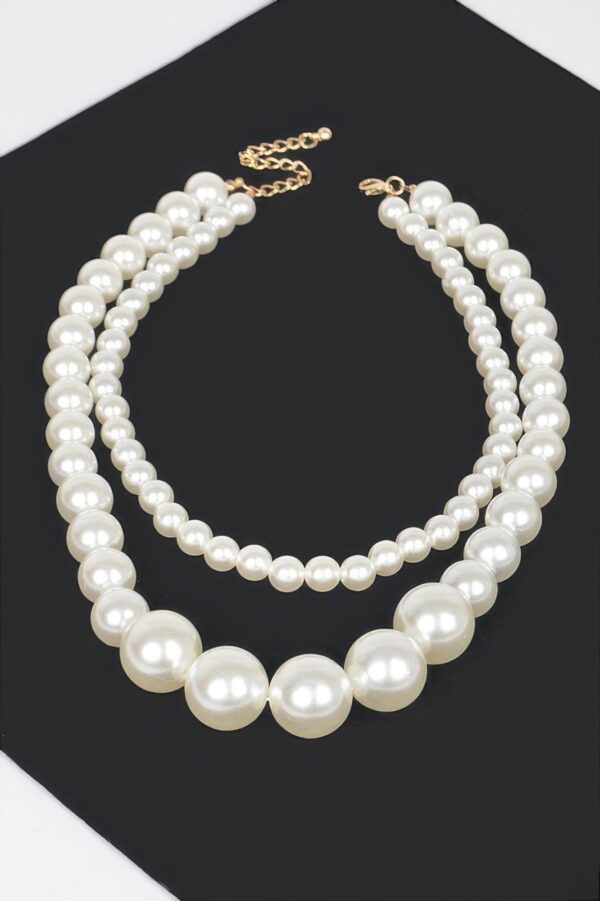 Double-Layer Faux Pearl Necklace – Classic White