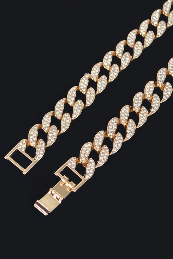 Hammered Silver-Tone Chain Necklace – 17″ Length