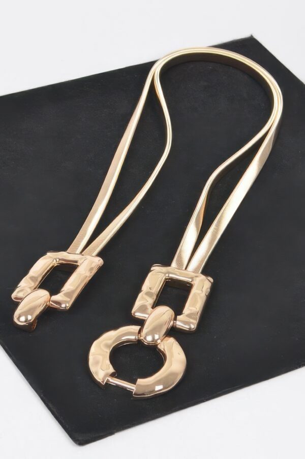 Plus-Size Stretch Belt with Hammered Metal Buckle