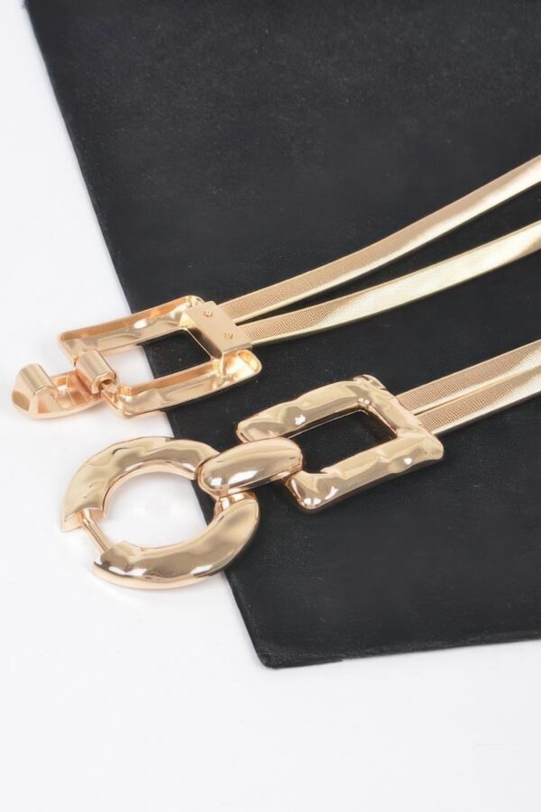 Plus-Size Stretch Belt with Hammered Metal Buckle
