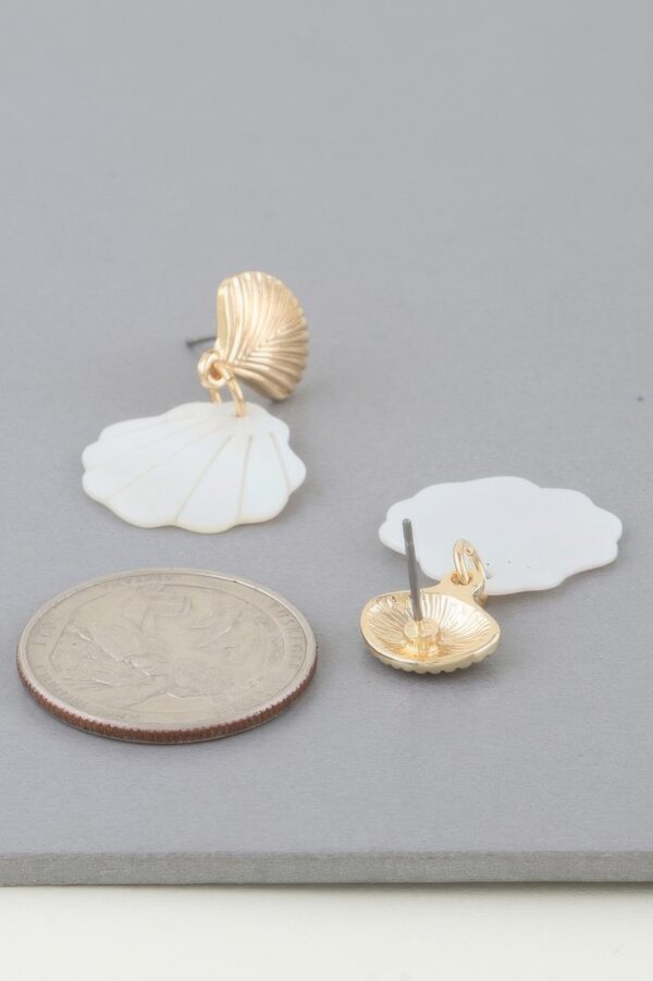 Twin Seashell Drop Earrings – Delicate Coastal Drops