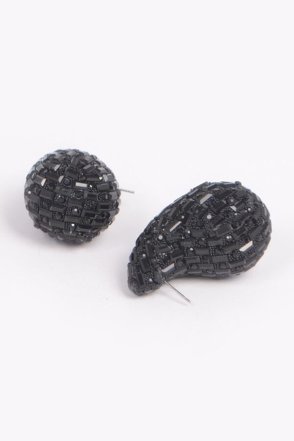 Rhinestone Teardrop Earrings – Post-Back Sparkle