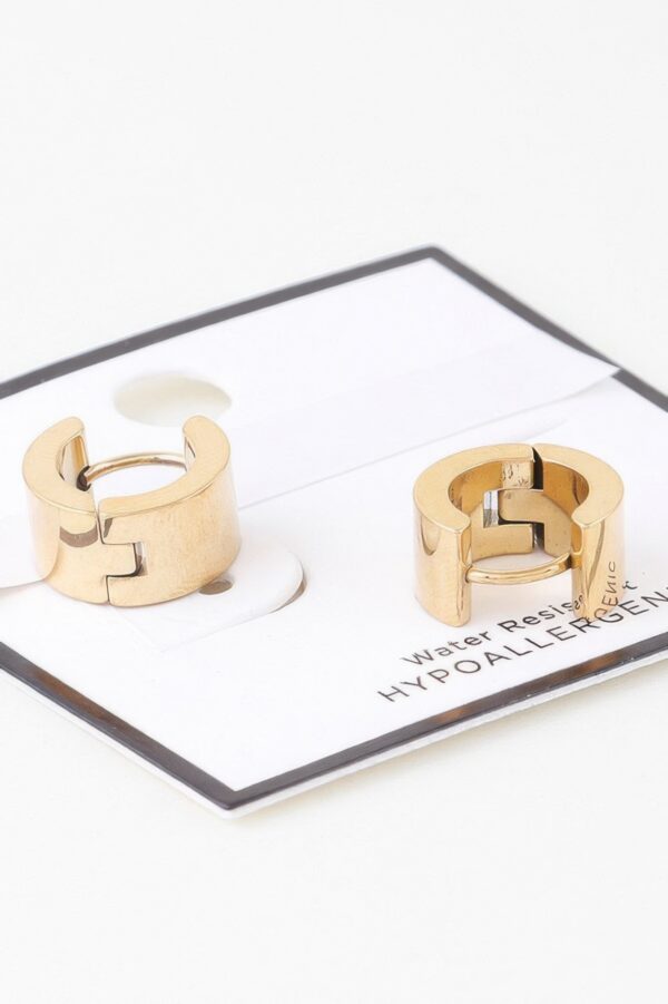Crosshatched Wide Hoop Earrings – Gold-Tone