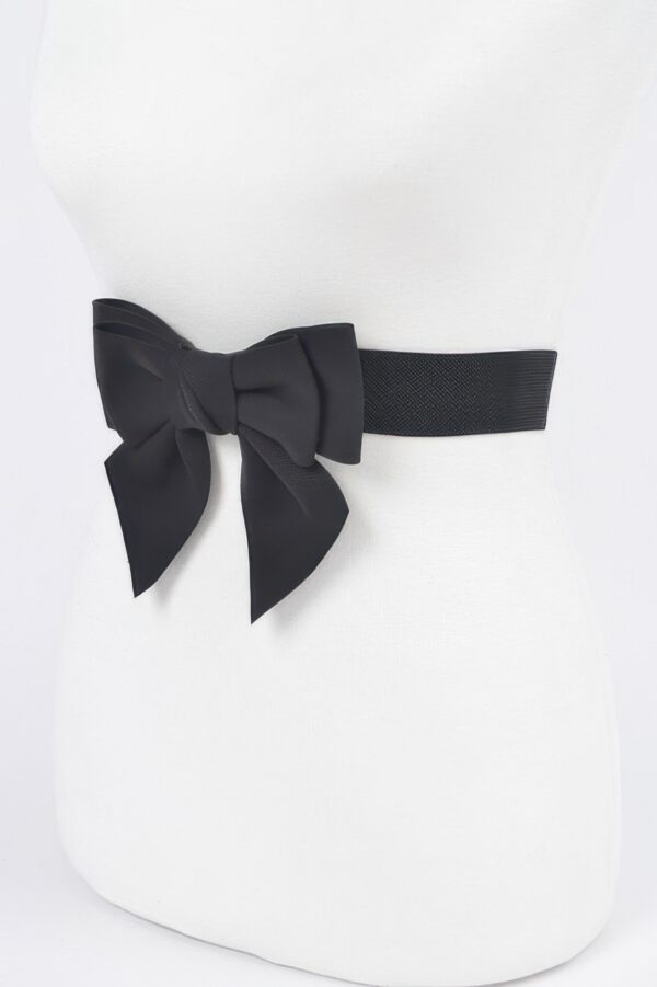 Ribbon Buckle Stretch Belt – Bow-Front Accent