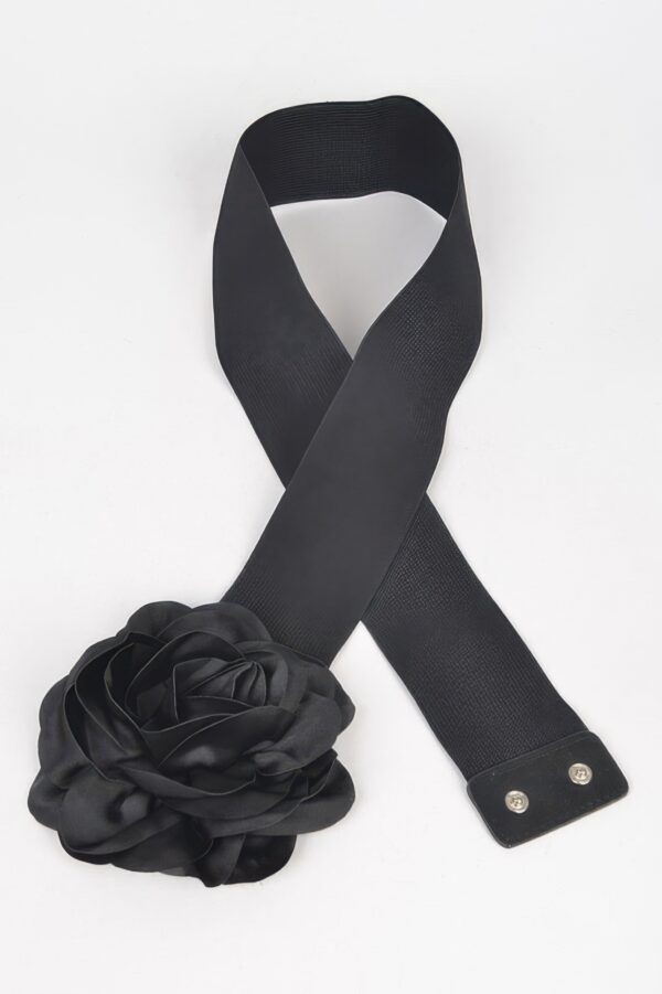 Plus Size Elastic Belt with Large Floral Accent