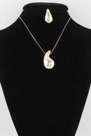 Gold Teardrop Necklace Set with Matching Earrings