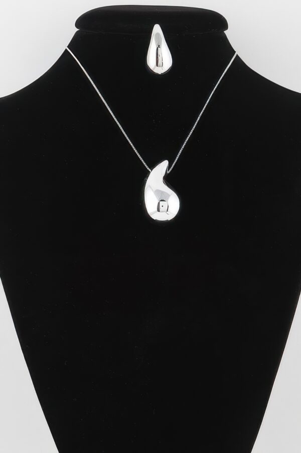 Gold Teardrop Necklace Set with Matching Earrings