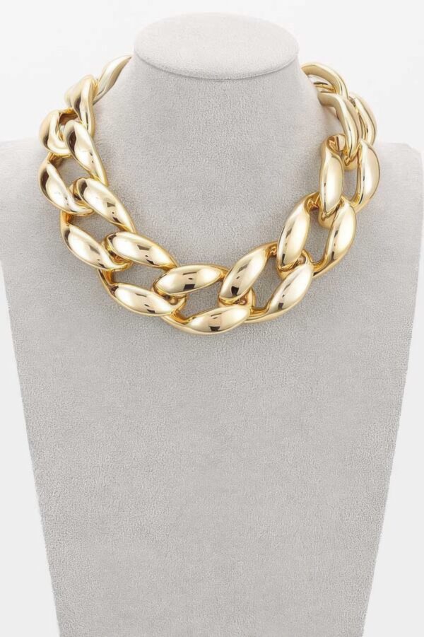 Oversized Chain Choker – Polished Silver Links