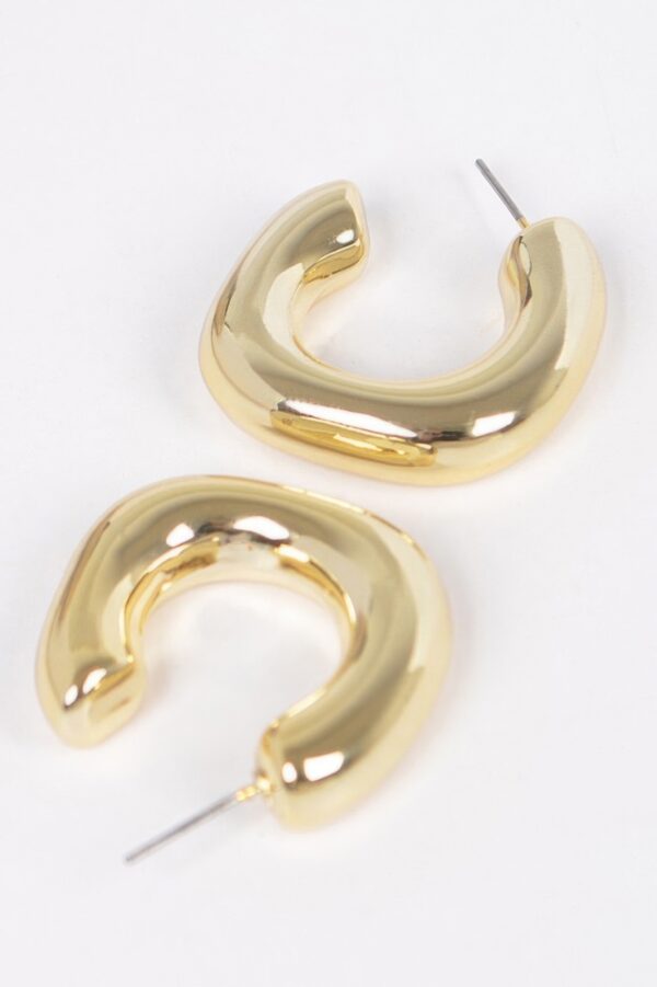 CCB Curved Hoop Earrings – Dual-Tone Gold & Silver