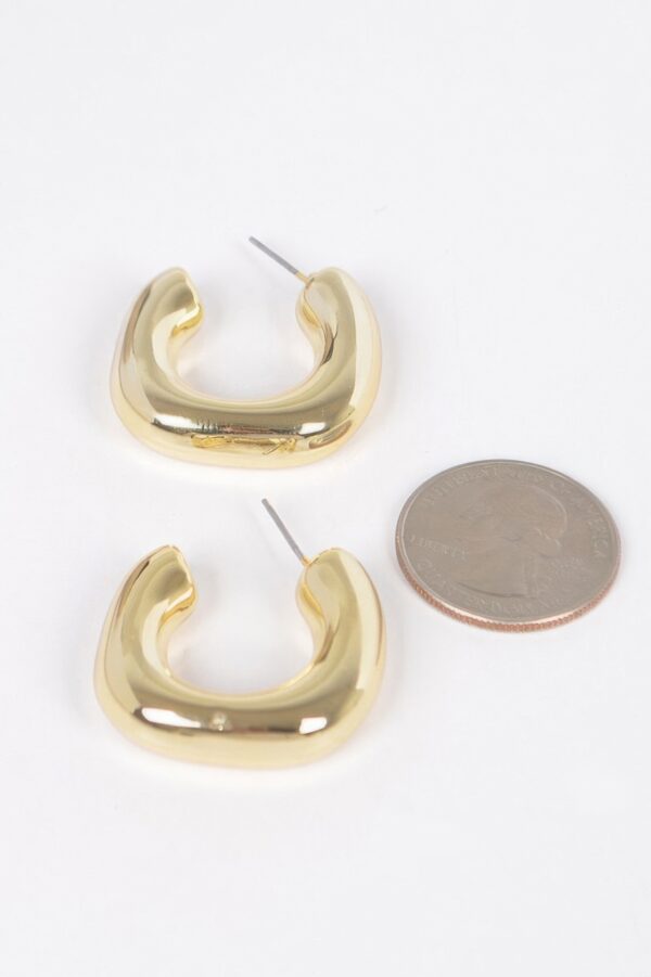 CCB Curved Hoop Earrings – Dual-Tone Gold & Silver