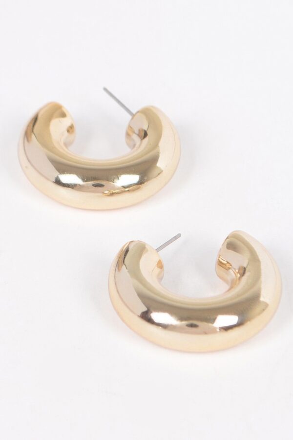 CCB Curved Hoop Earrings – Dual-Tone Gold & Silver