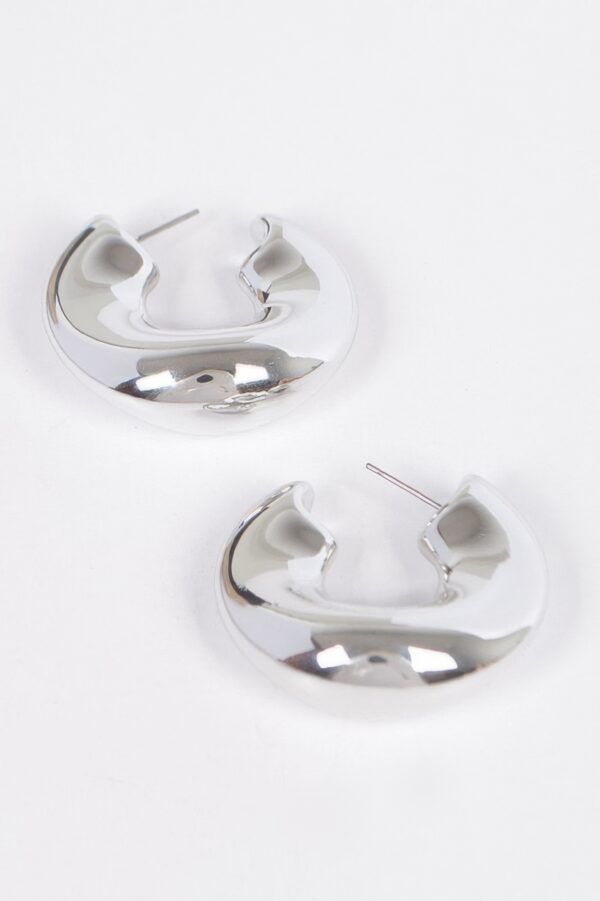 Sculpted Mixed-Metal Ear Cuff – Gold & Silver