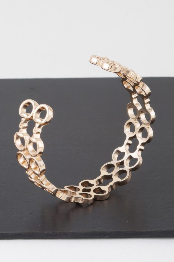 Welded Ring Chain Cuff Bracelet – Gold-Tone