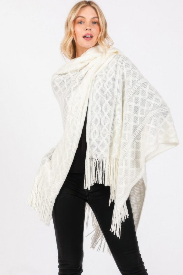 Diamond-Knit Tassel Ruana Wrap – 100% Acrylic
