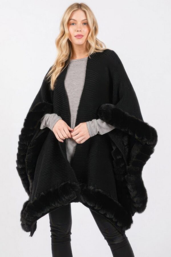 Faux Fur-Trim Cape with Clasp Closure – Midweight Layer