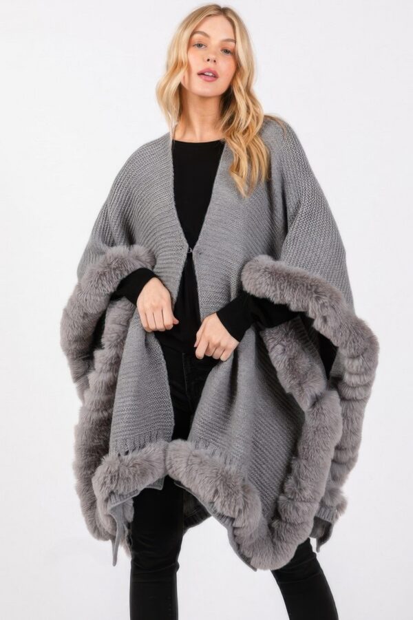 Faux Fur-Trim Cape with Clasp Closure – Midweight Layer