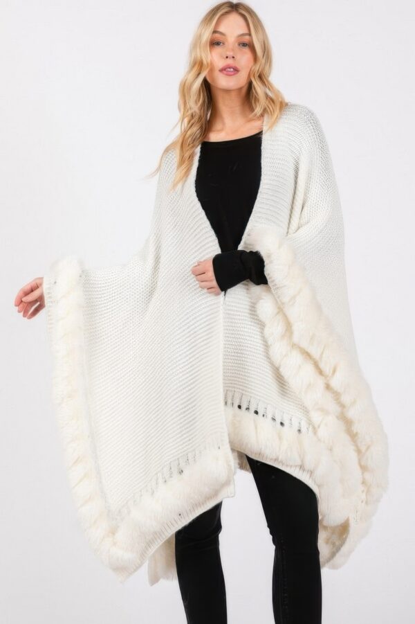 Faux Fur-Trim Cape with Clasp Closure – Midweight Layer