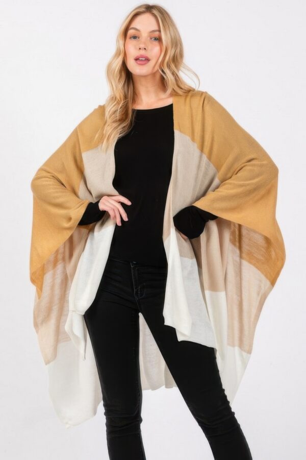 Three Tones Ruana – Tri-Color Open-Front Knit