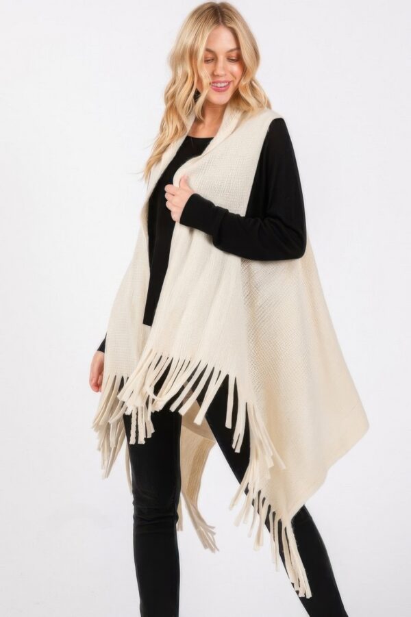Lightweight Embossed Dotted-Line Tassel Knit Vest
