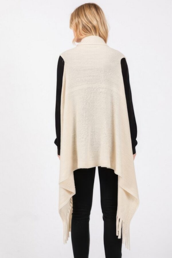 Lightweight Embossed Dotted-Line Tassel Knit Vest