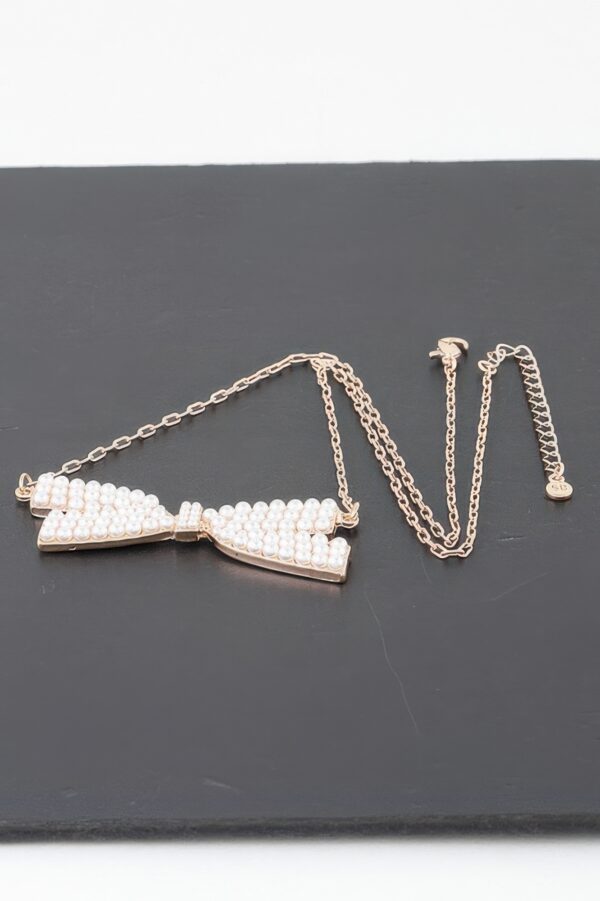 Faux Pearl Bow Necklace – Polished Bow Accent