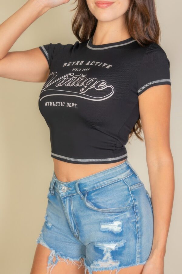 Vintage Crop Graphic T-Shirt with Contrast Stitching