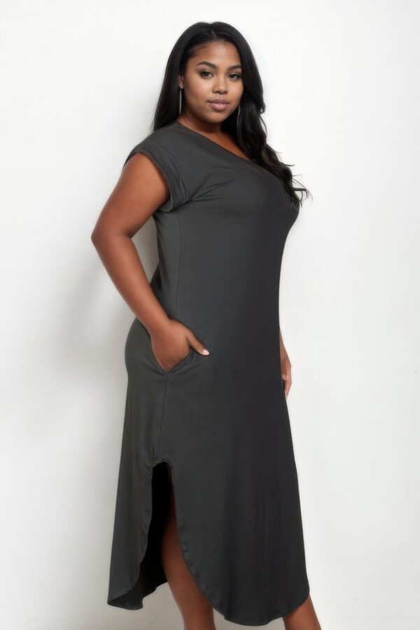 Plus Size V-Neck Batwing Long Dress with Hidden Pockets