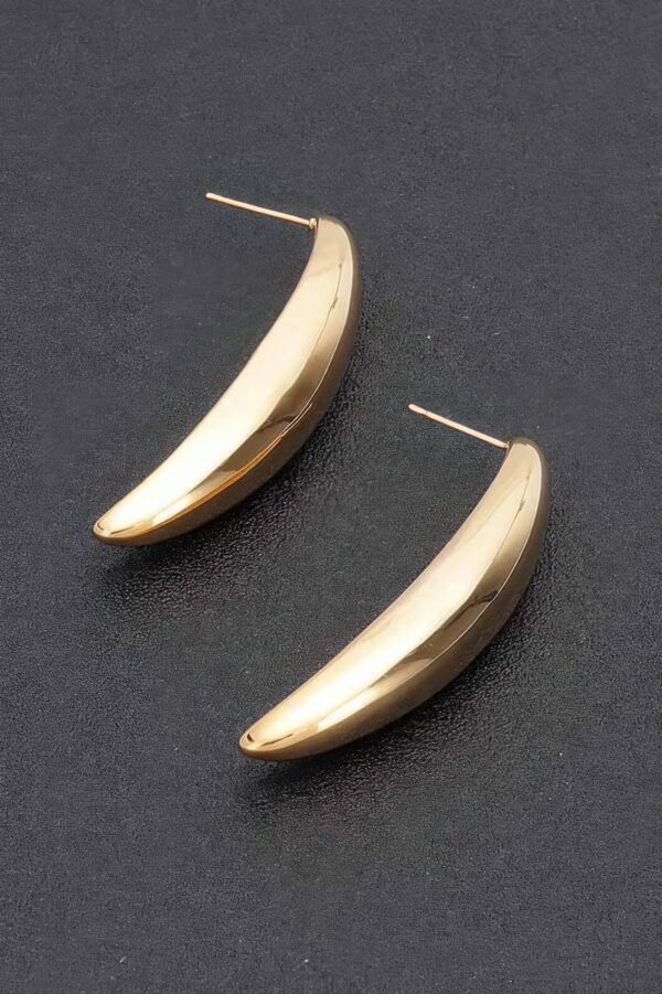 Curved Vintage Stud Earrings with Gold-Dipped Post