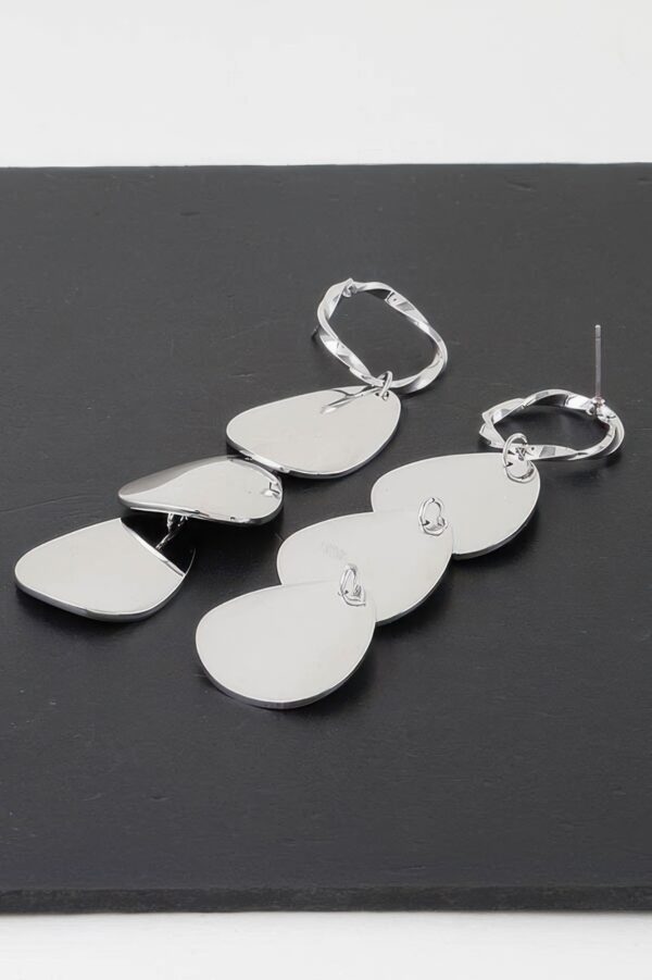 Radiant Circles Drop Earrings – Cascading Hoop Silhouette