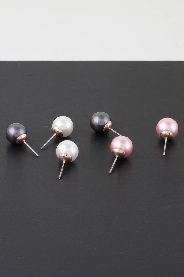 Pearl Stud Earrings – Lustrous 0.4″ Classic Studs