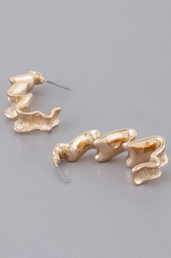 Ripple Down Dangle Earrings – Fluid Ripple Silhouette