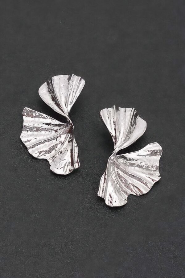 Leaf-Shaped Gold-Tone Drop Earrings