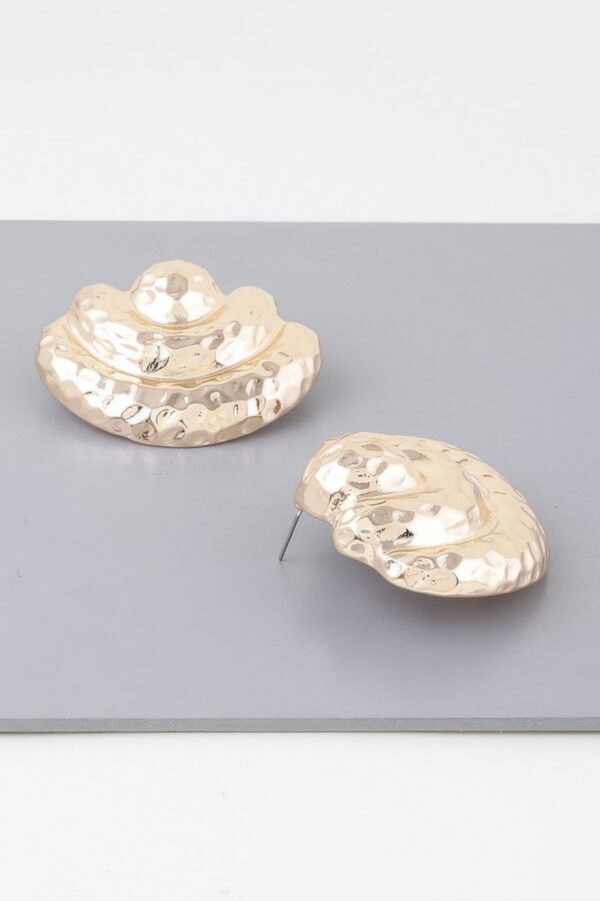 Chic Dangle Earrings – Modern Drop Silhouette