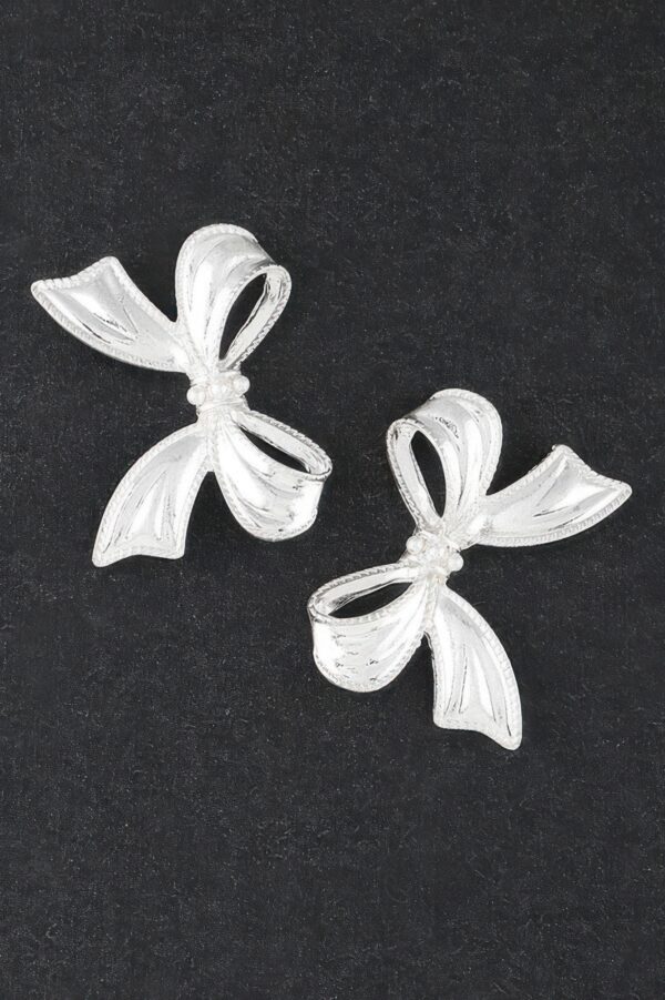 Pearl Ribbon Drop Earrings – Faux Pearl Detail