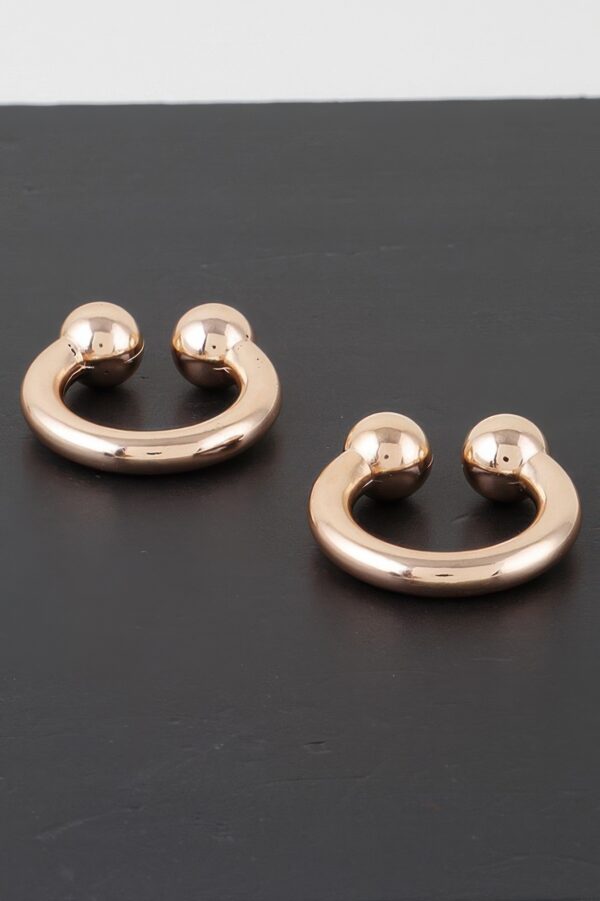 Horn Bolt Chunky Hoop Earrings – Polished Sculptural Hoops