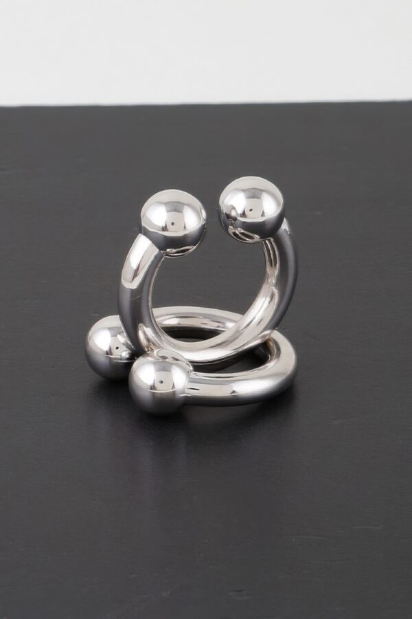 Horn Bolt Chunky Hoop Earrings – Polished Sculptural Hoops