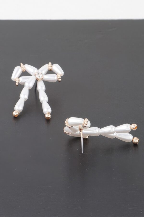 Multi Pearl Ribbon Earrings – Delicate Post-Back Studs