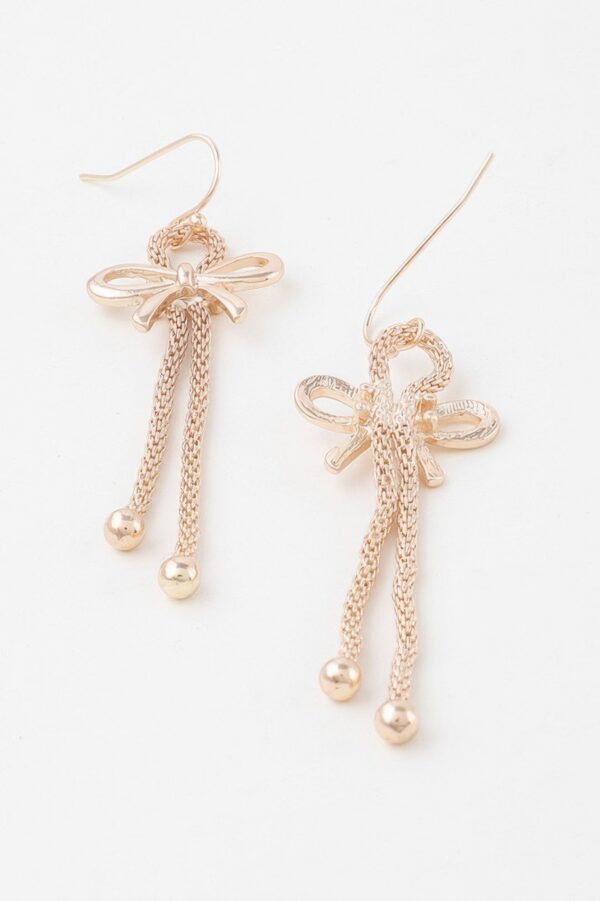 Box Chain Ribbon Drop Earrings – Polished Finish
