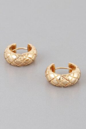 Quilted Mid-Size Hoop Earrings – Polished Finish