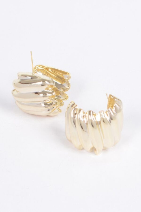 Gold-Dip Metal Earrings – Vintage Compact Round