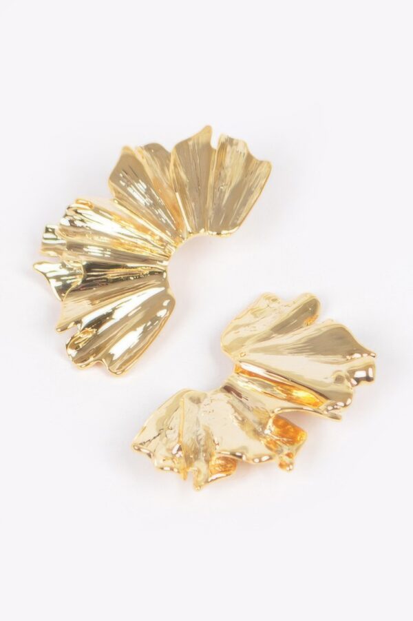 Gold-Plated Metal Drop Earrings – Polished Silhouette