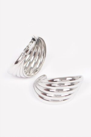 Gold-Plated Metal Earrings – Polished Silhouette