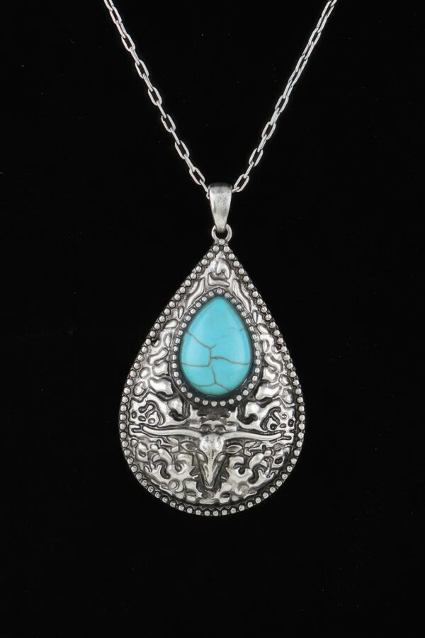 Antique Bull Teardrop Necklace – Western-Inspired