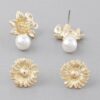 Daisy Pearl Stud Earrings – Floral Pearl Center