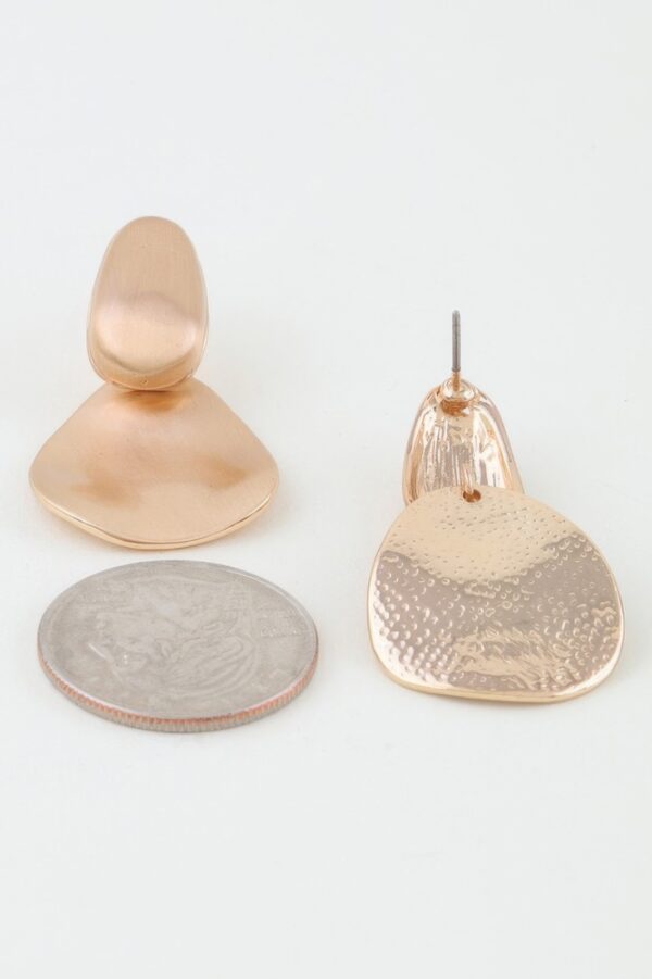 Minimal Matte Drop Earrings – Lightweight Matte Finish